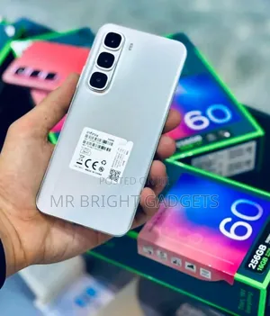 New Infinix Hot 60 Pro+ 256 GB Silver