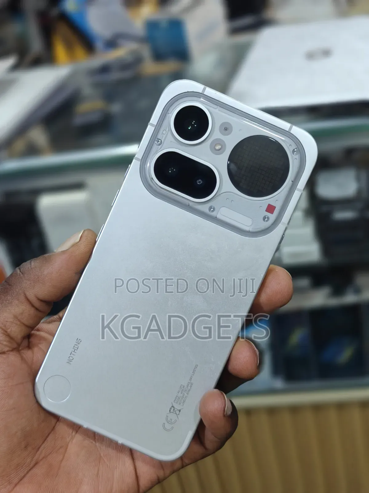 New Nothing Phone 4a Pro 256 GB Silver