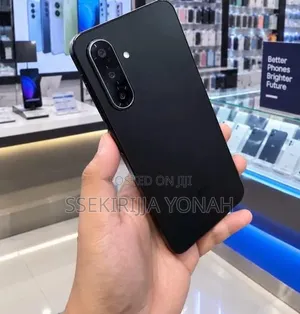 New Samsung Galaxy A17 5G 256 GB Black