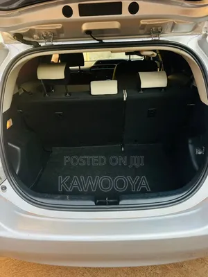 Toyota Aqua G 2011 Silver