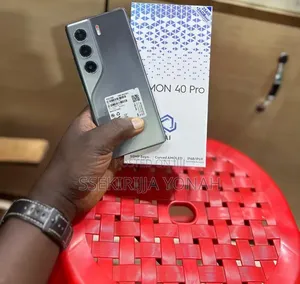 New Tecno Camon 40 Pro 4G 256 GB Black