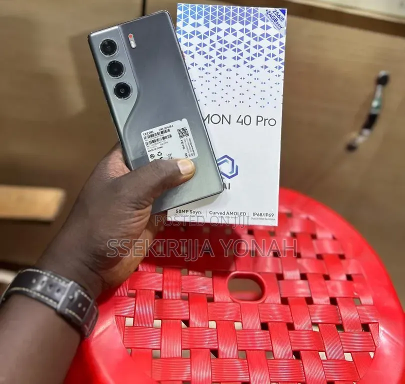New Tecno Camon 40 Pro 4G 256 GB Black
