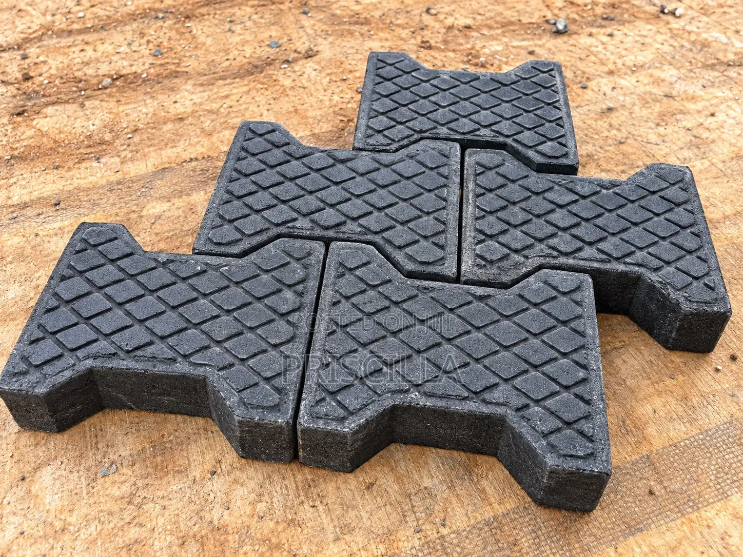 High-Quality, Heavy-Duty Double-T (H Shape) Interlocking Eco Paver