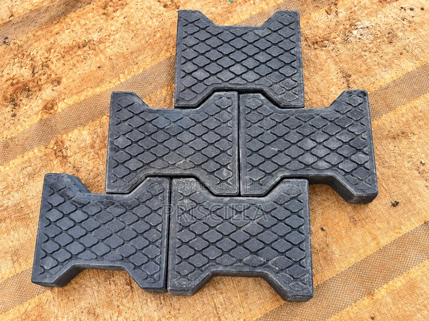 High-Quality, Heavy-Duty Double-T (H Shape) Interlocking Eco Paver