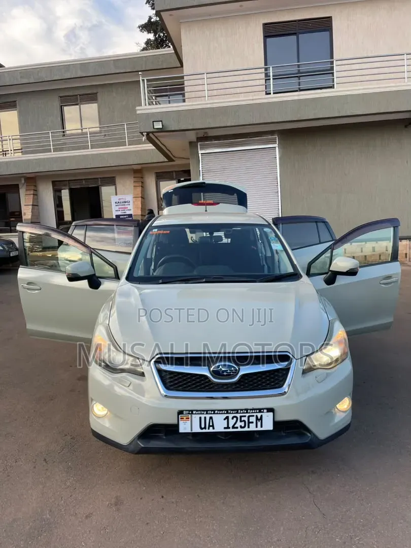 Subaru XV 2015 Green