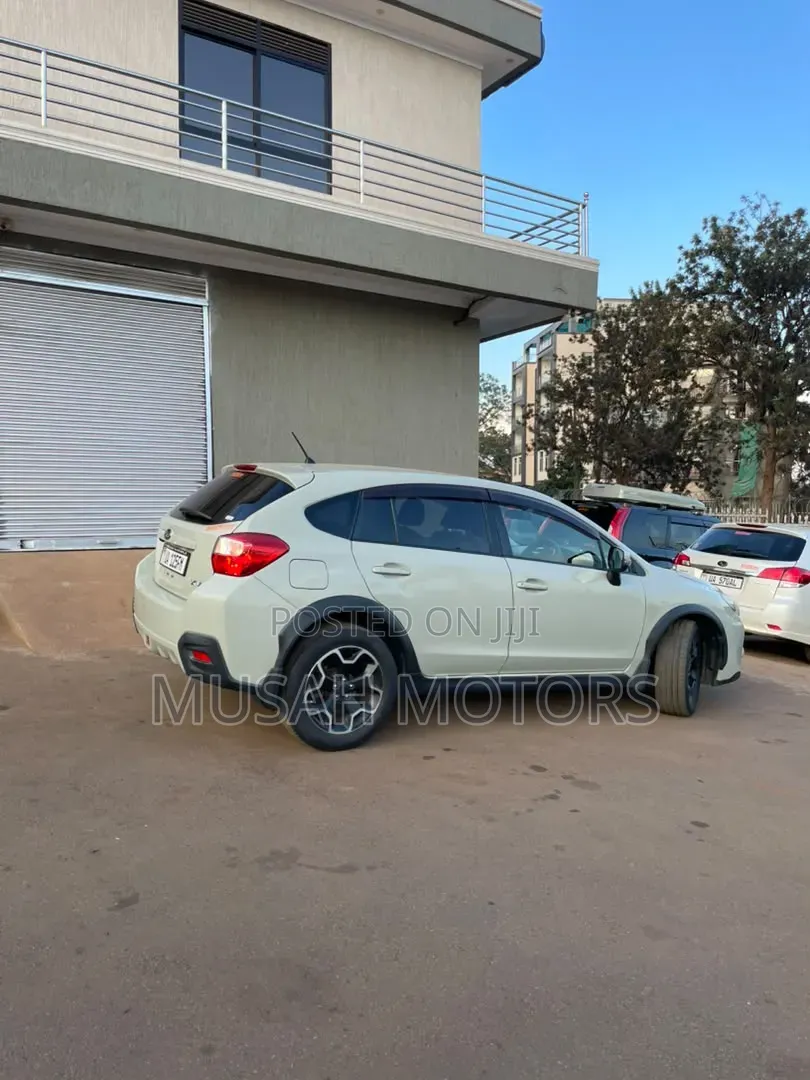 Subaru XV 2015 Green