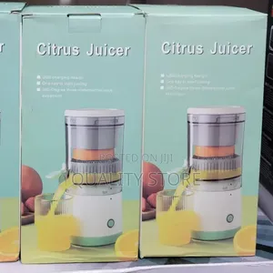 Portable Citrus Juicer