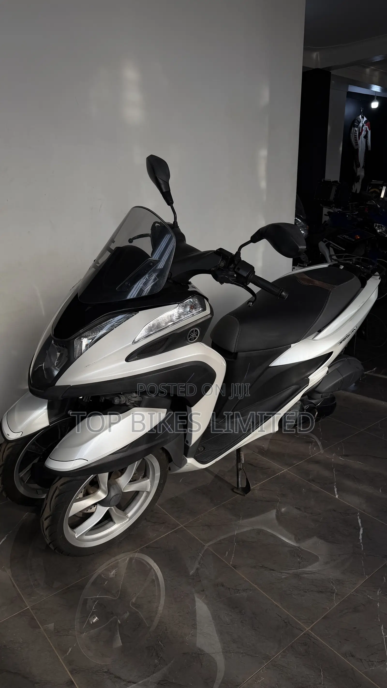 Yamaha 2015 White