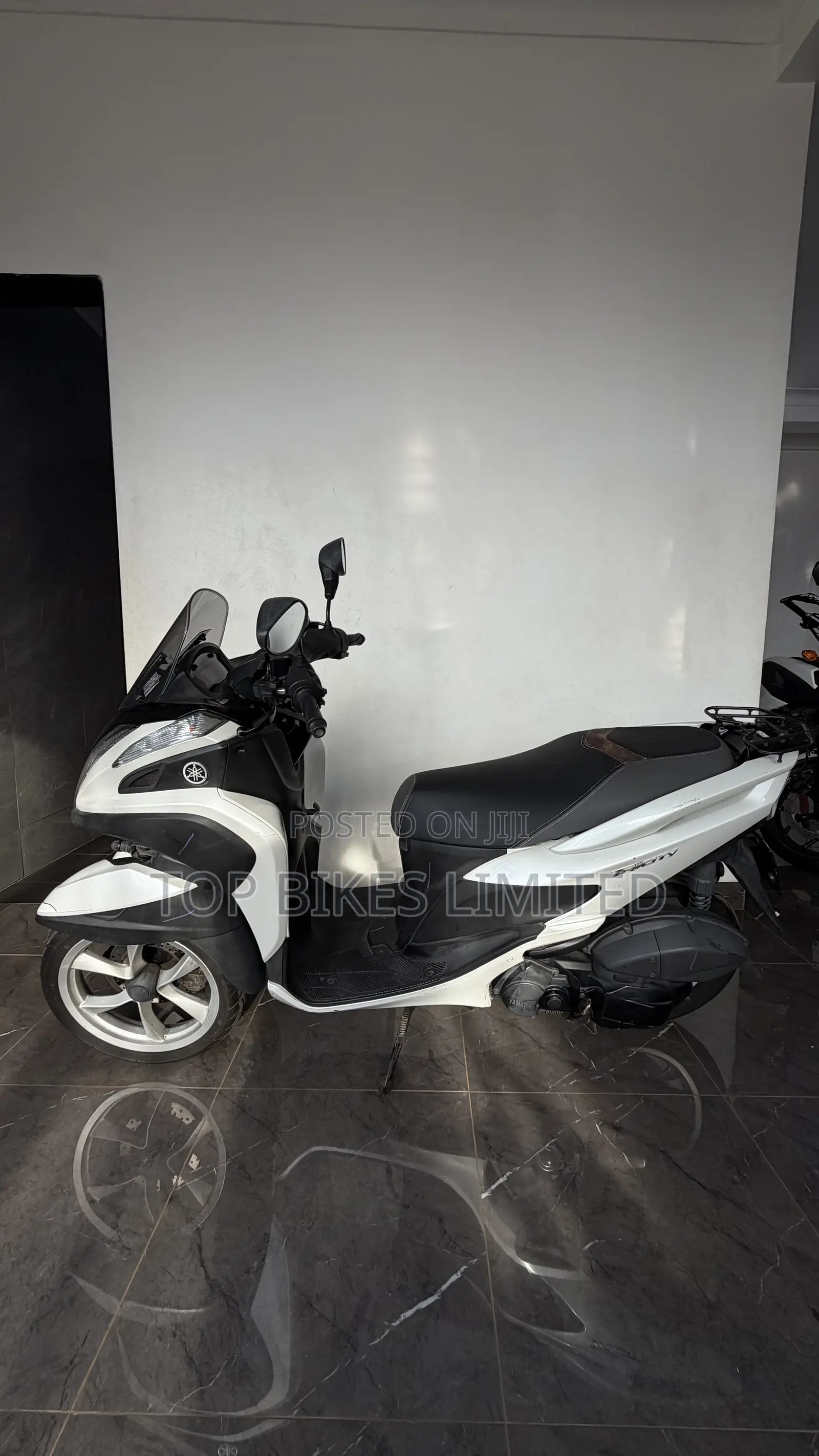 Yamaha 2015 White