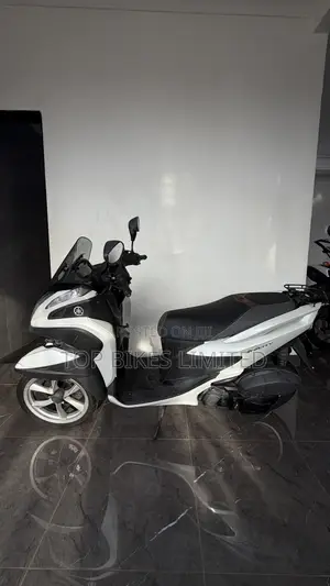 Yamaha 2015 White