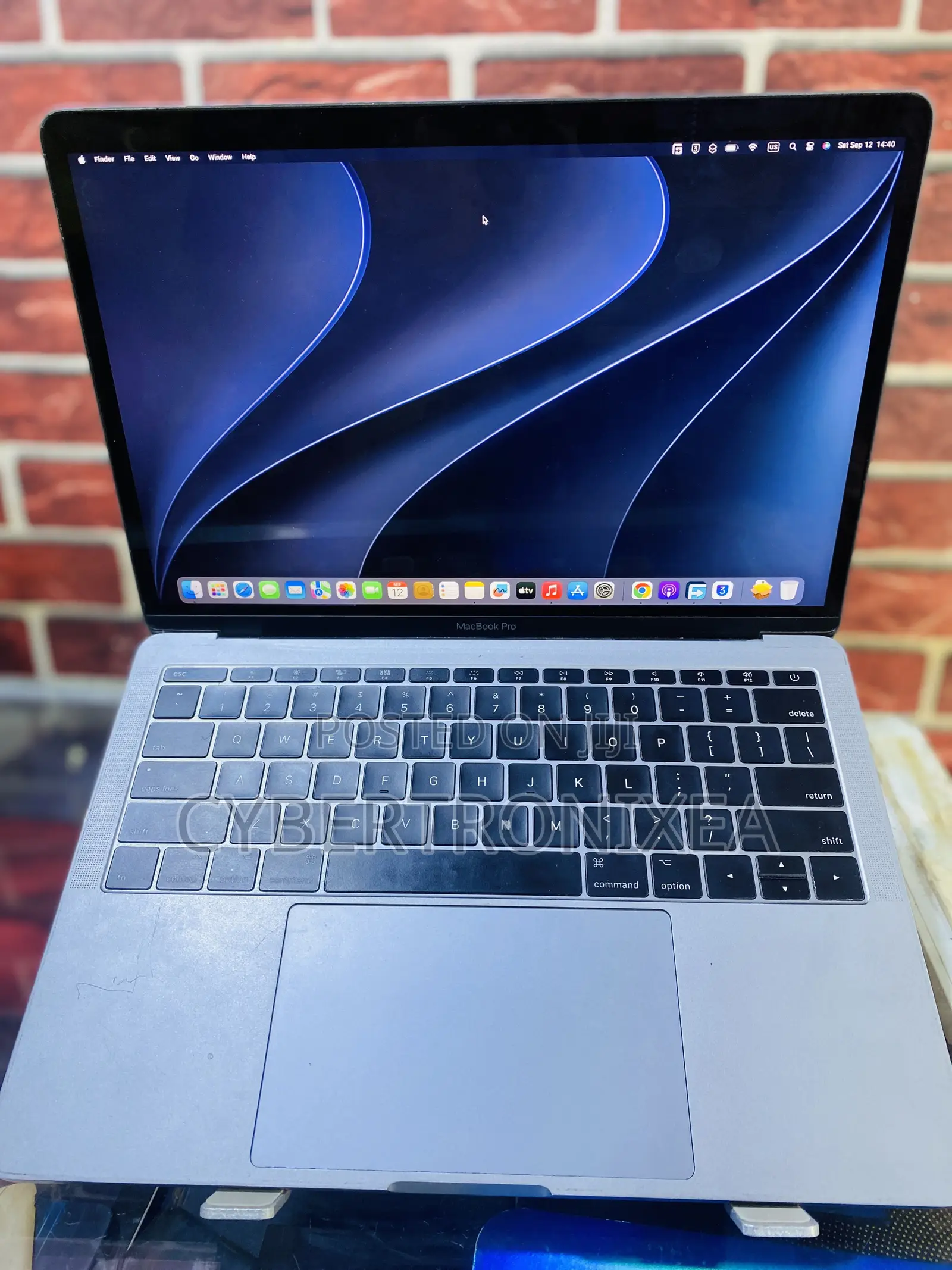 Laptop Apple MacBook Pro 2017 8GB Intel Core i5 SSD 128GB