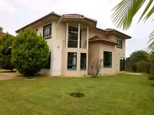5bdrm Duplex in Kisaasi, Central Division for rent