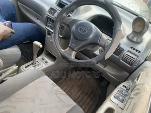 Toyota Corolla Spacio 1998 Silver