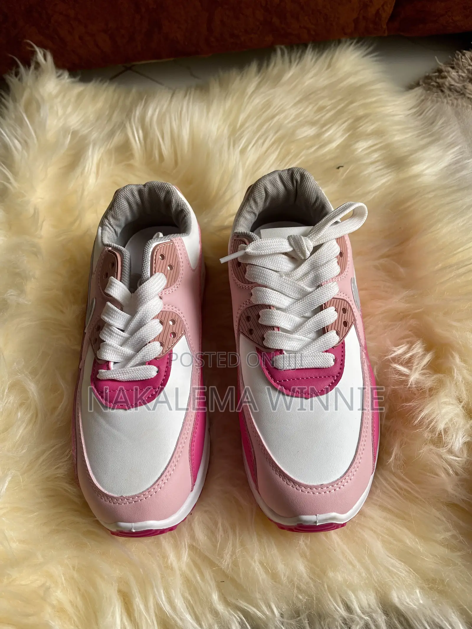 Quicksale for Cute Ladies Shoes