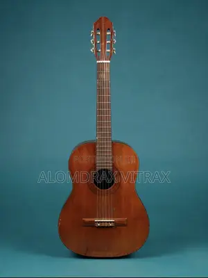 Classic Guitars