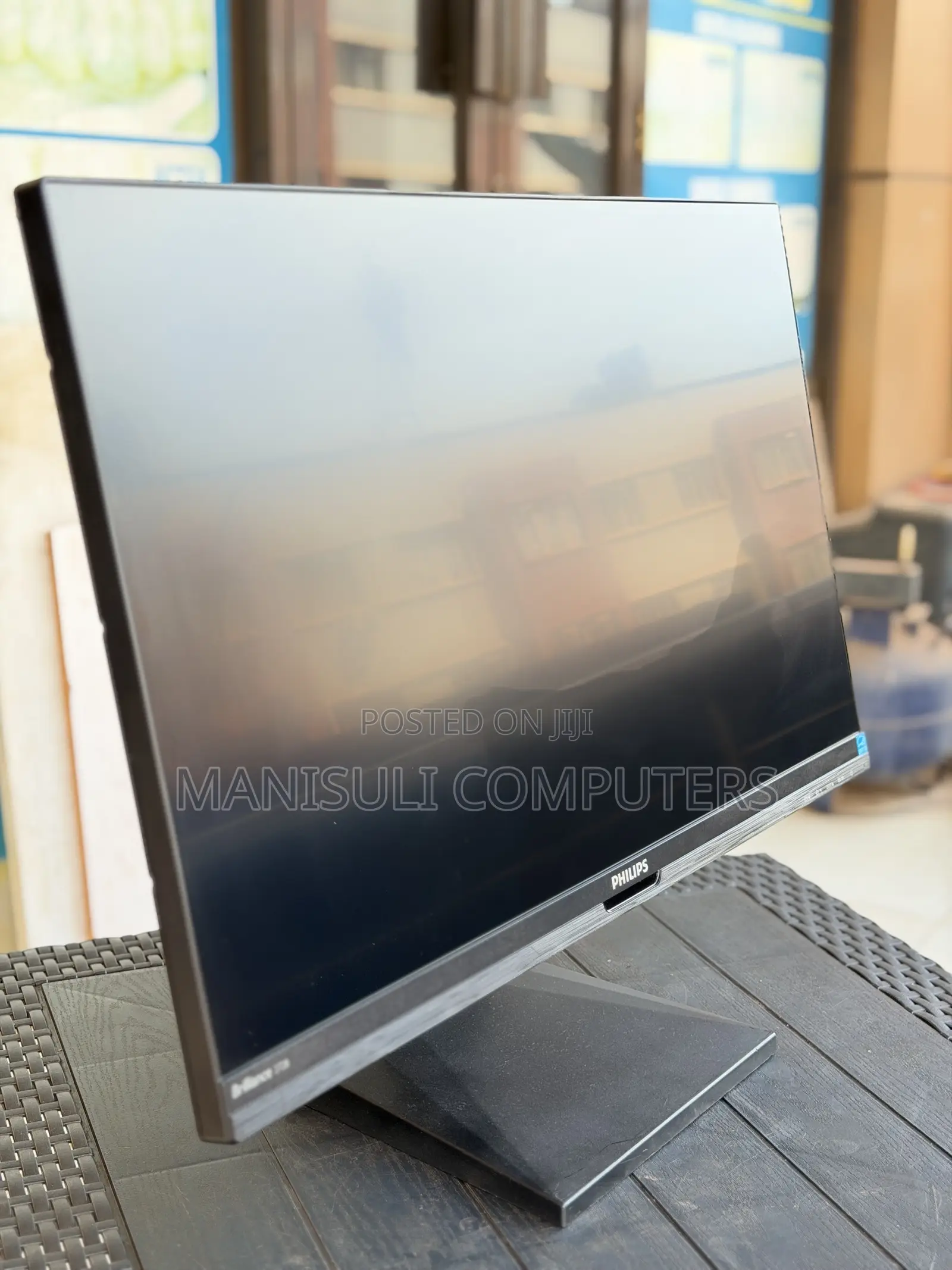 27 Inch Screen IPs 2k