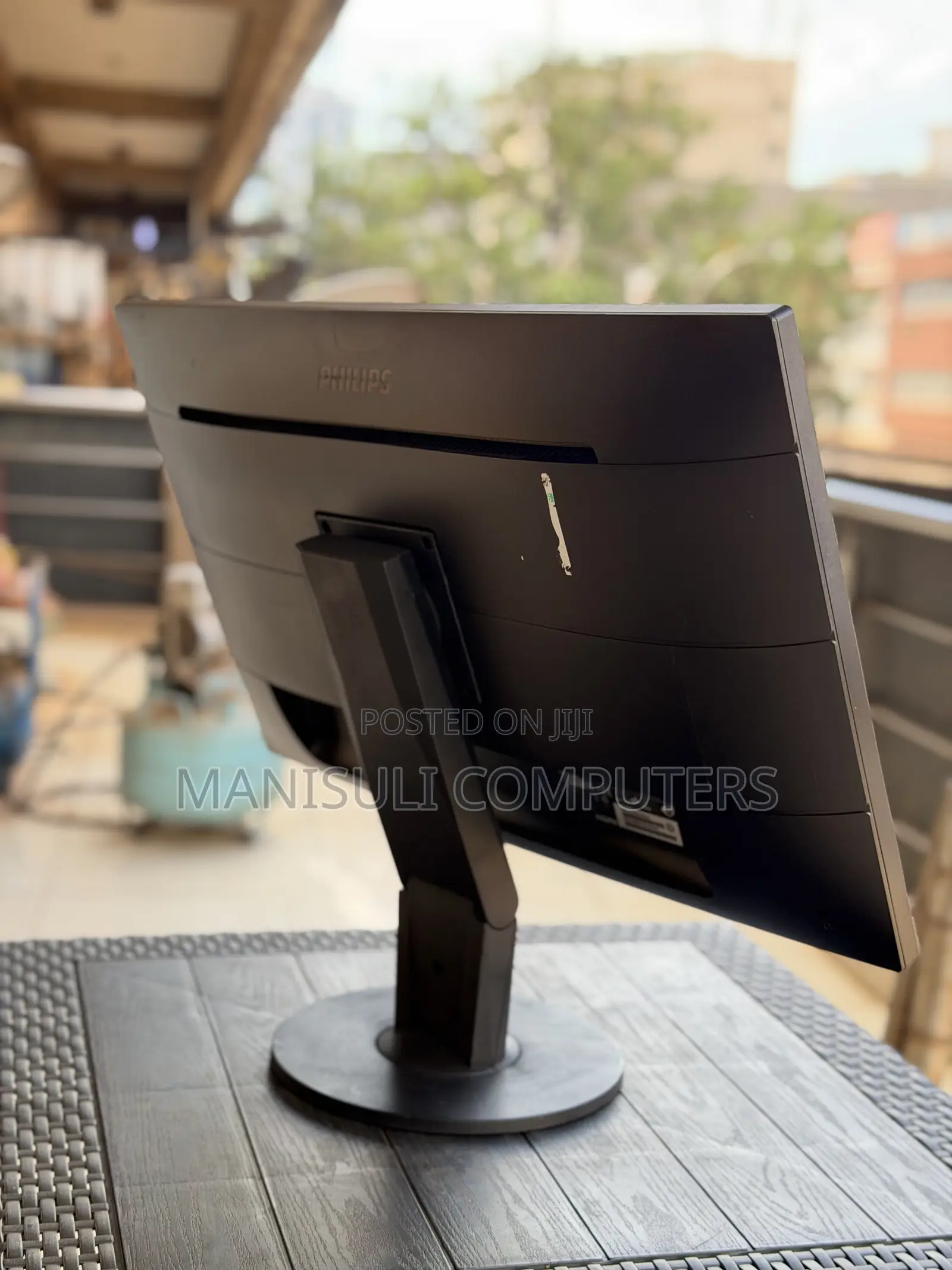 Monitor 27 Inch Screen IPs Ultra
