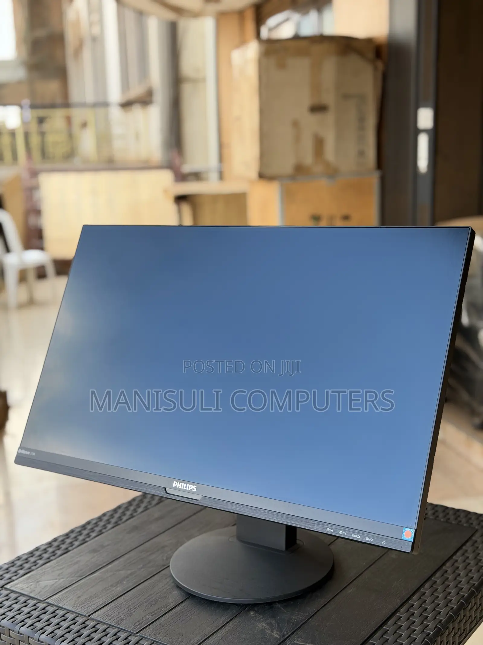 27 Inch Screen IPs Philips High Quality 2k Display