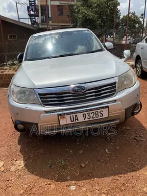 Subaru Forester 2011 Silver