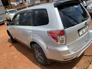 Subaru Forester 2011 Silver
