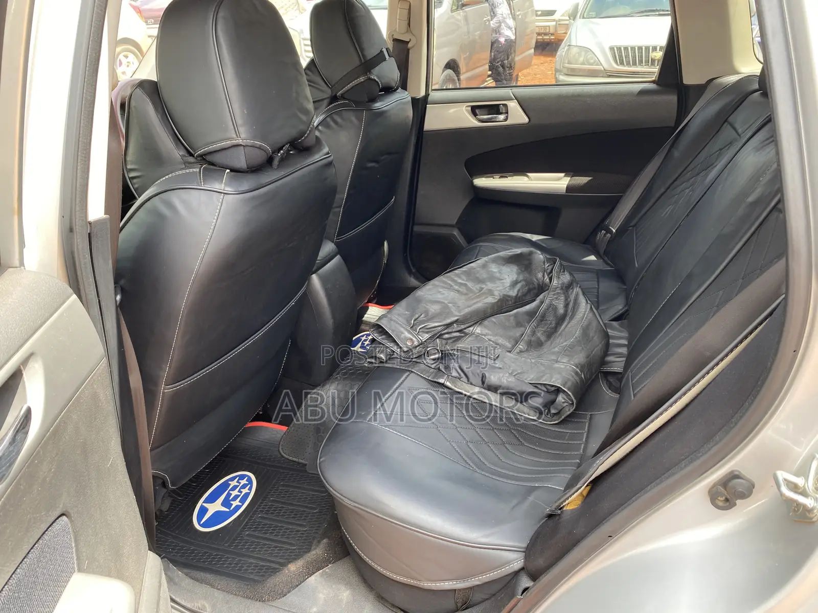 Subaru Forester 2011 Silver