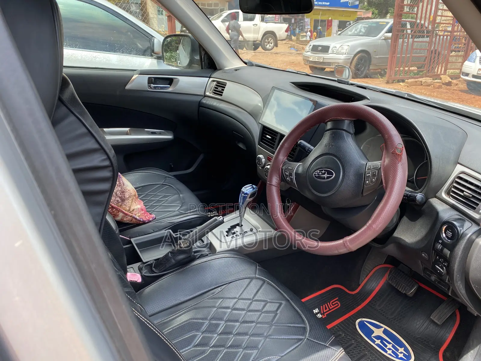 Subaru Forester 2011 Silver