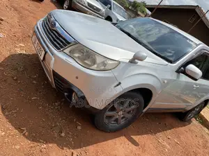 Subaru Forester 2011 Silver