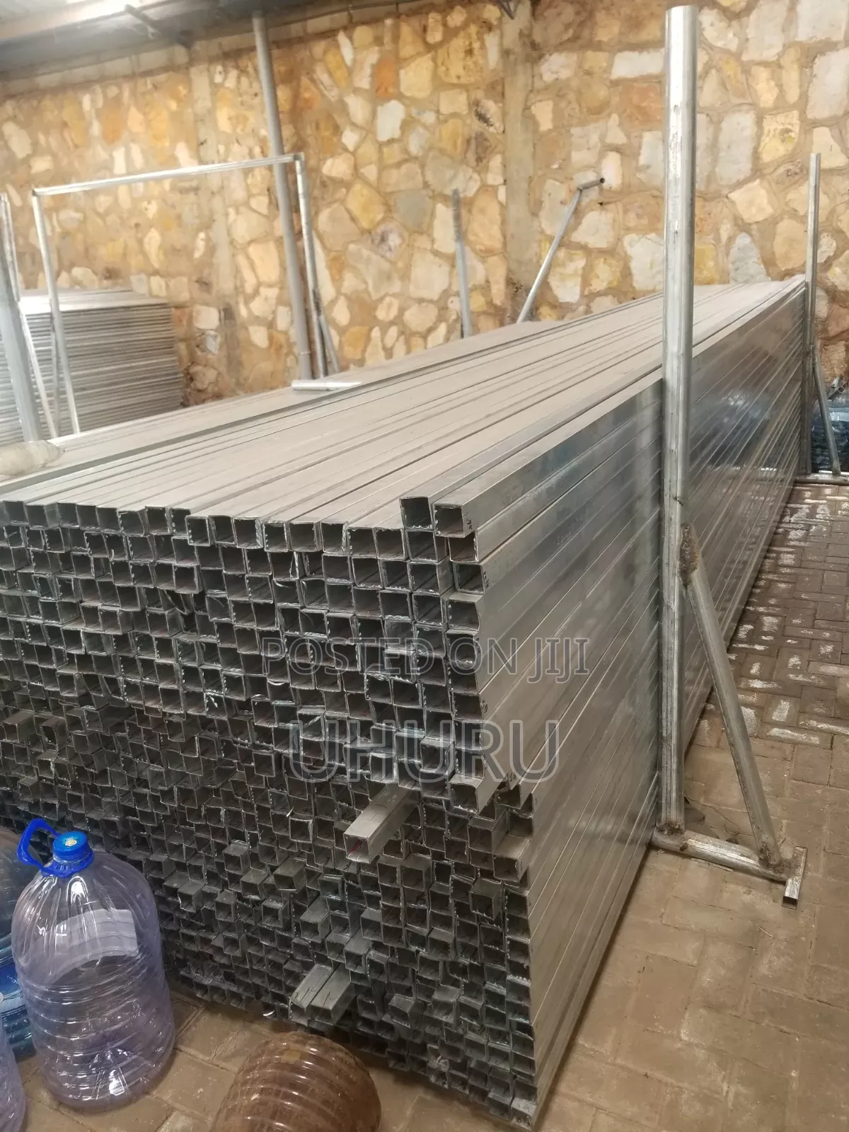 Galvanized Circular Pipes and Squares Pipes