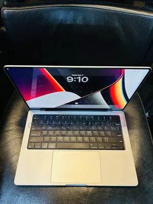 Laptop Apple MacBook Pro 2024 M4 Pro 24GB Apple M4 Pro SSD 512GB
