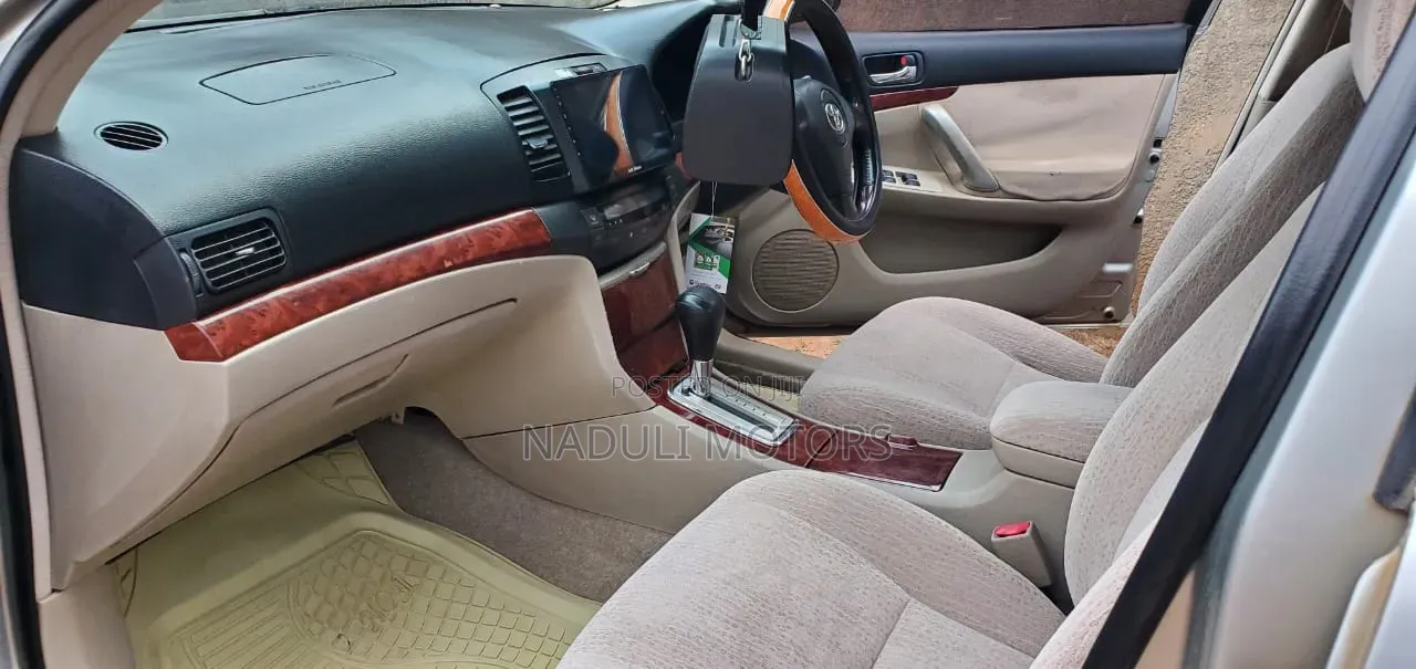 Toyota Premio 1.8 FWD 2006 Silver