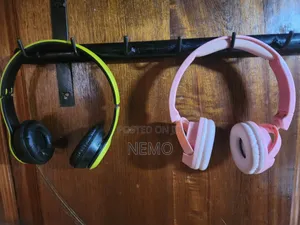 Wireless Headphones US Refurbished Sweat Resistant, Good for Exercise