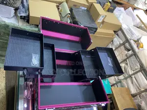 Makeup Box