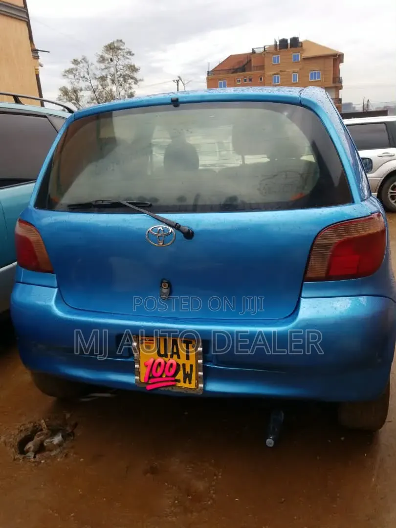 Toyota Vitz 1.0 FWD 3dr 2002 Blue
