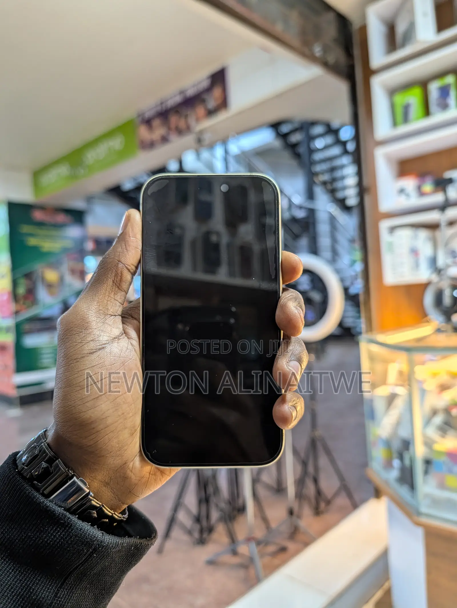 Apple iPhone 15 128 GB