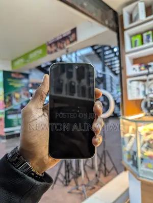 Apple iPhone 15 128 GB