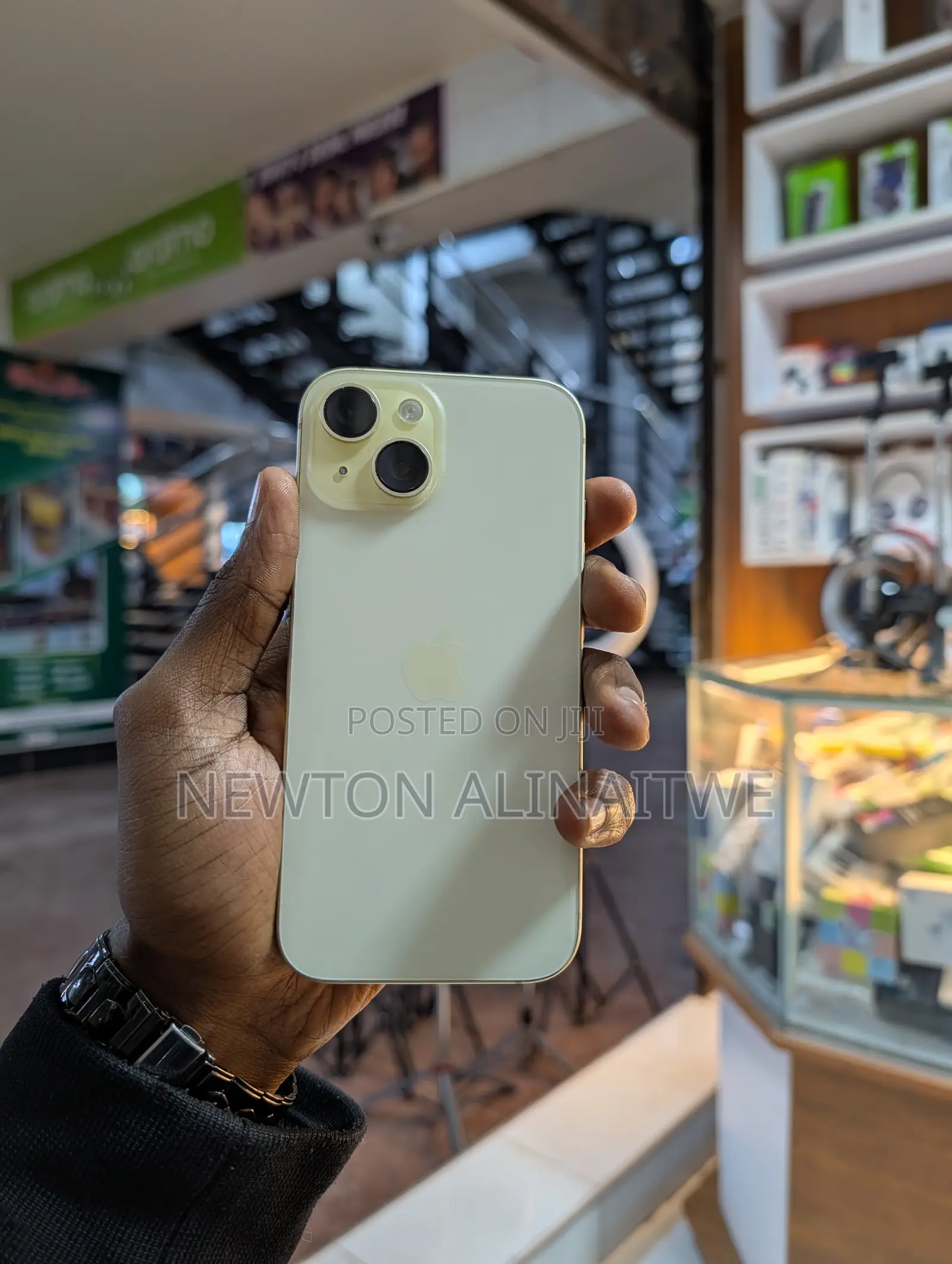 Apple iPhone 15 128 GB