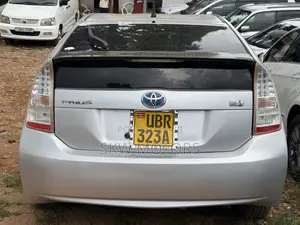 Toyota Prius 2014 Silver