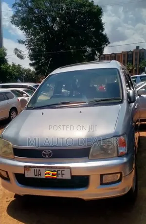 Toyota LiteAce Noah 2001 Silver