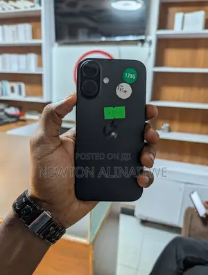 Apple iPhone 16 128 GB Black
