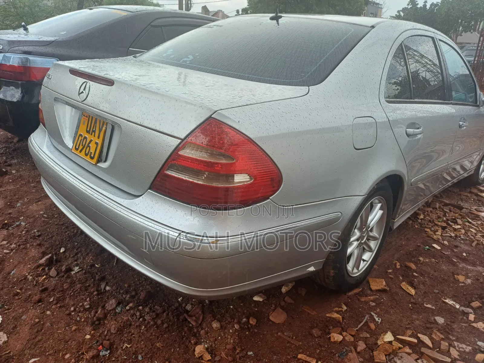 Mercedes-Benz E320 2006 Silver