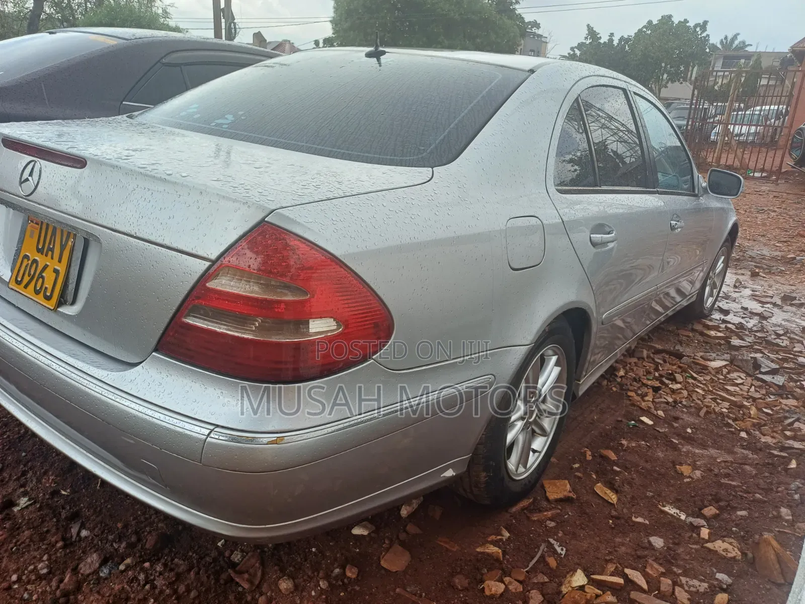 Mercedes-Benz E320 2006 Silver