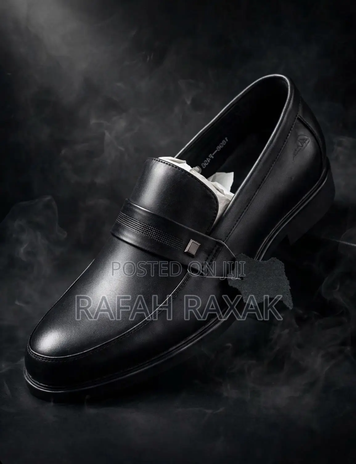 Men’s Classic Black Slip-on Clarks Leather Loafers