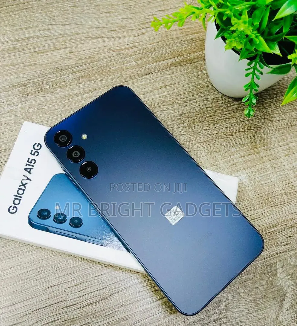 New Samsung Galaxy A15 5G 256 GB Black
