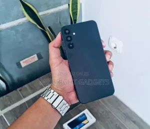 New Samsung Galaxy A15 5G 256 GB Black