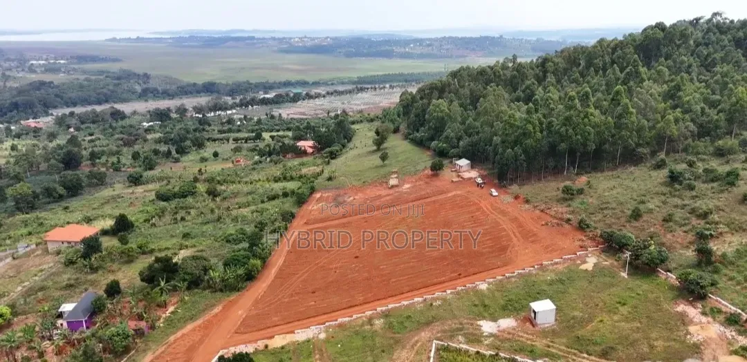 Prime Plots for Sale at Ssisa~Buswa Hill Top View/ Lake View Estate II