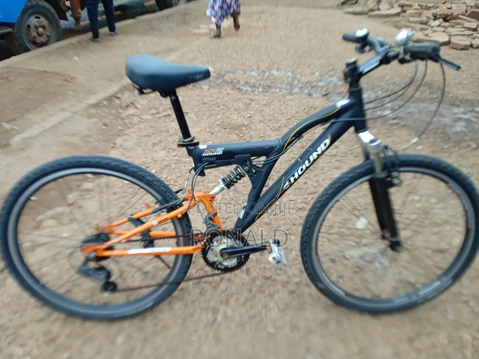 Mountain Bike With Double Suspension