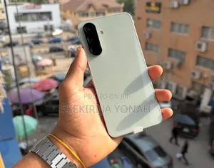 New Samsung Galaxy A56 256 GB Green