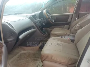 Toyota Harrier 2.2 16V 2002 Pearl
