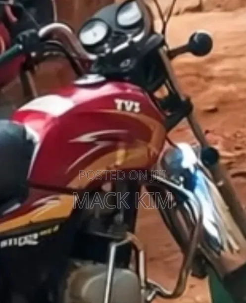 TVS HLX Plus ES 2009 Red