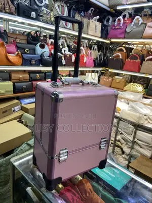 Make Up Box